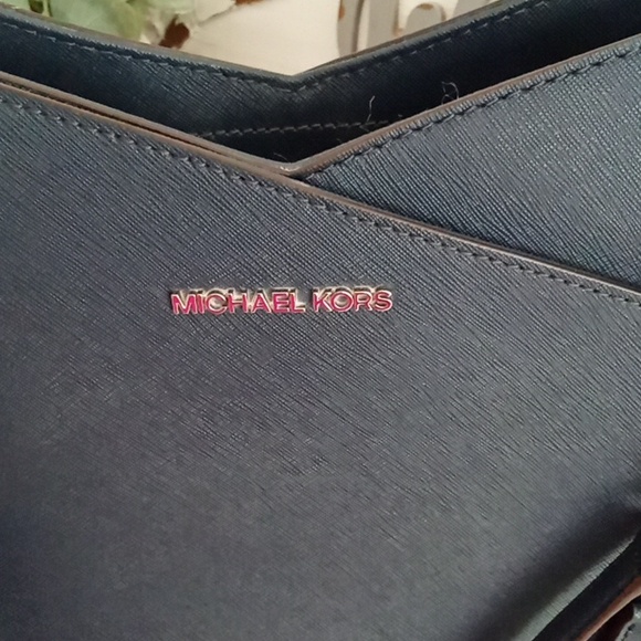 Michael Kors Large X Chain Shoulder Tote Bag - Picture 2 of 6